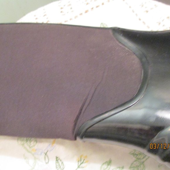 Cougar Tall Black Red Floral Rain Boots 7 Pretty! - Picture 11 of 12